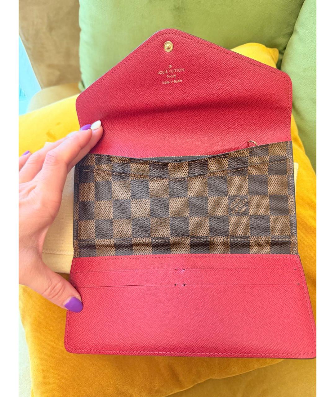 LOUIS VUITTON Коричневый кожаный кошелек, фото 5
