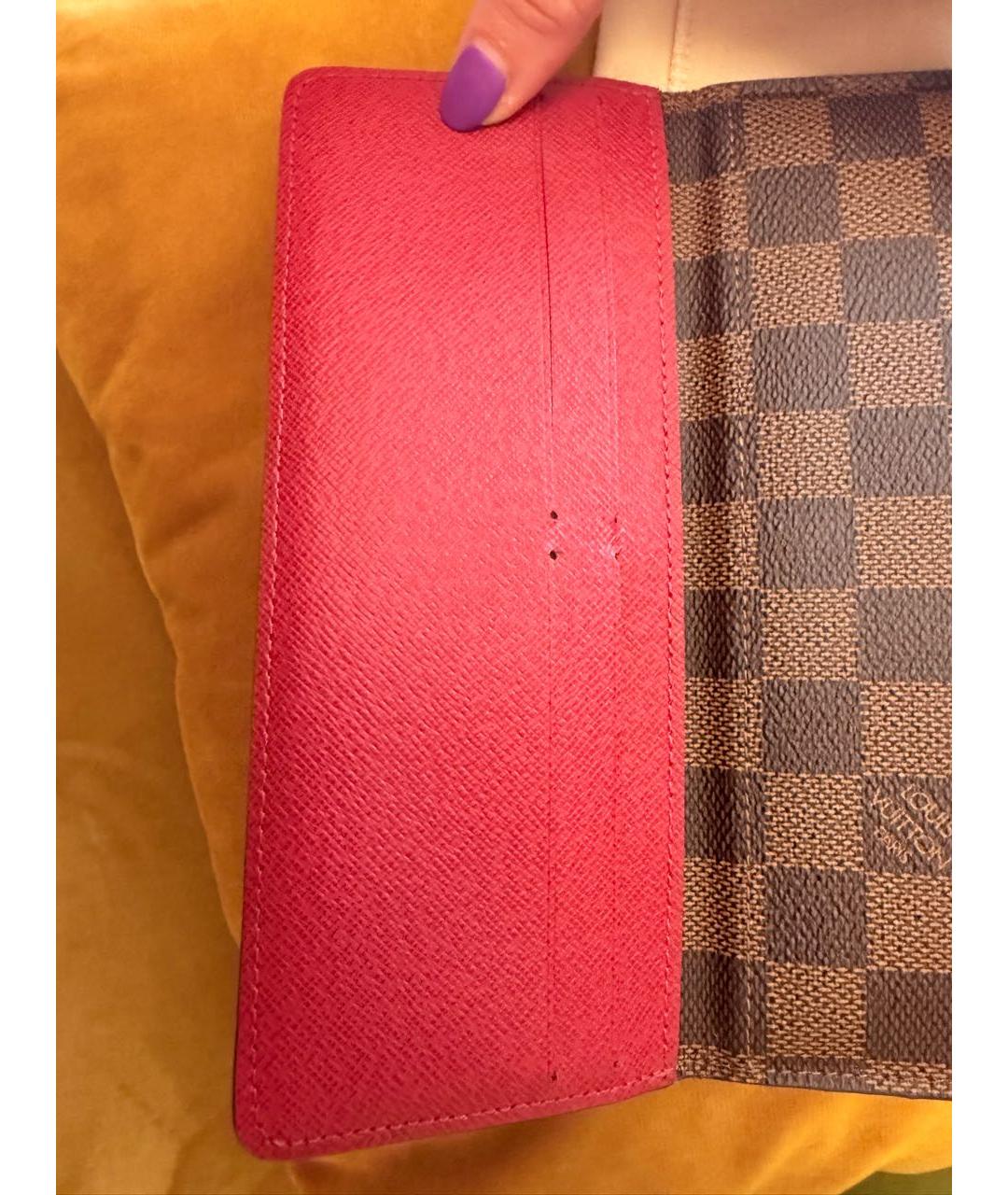 LOUIS VUITTON Коричневый кожаный кошелек, фото 6