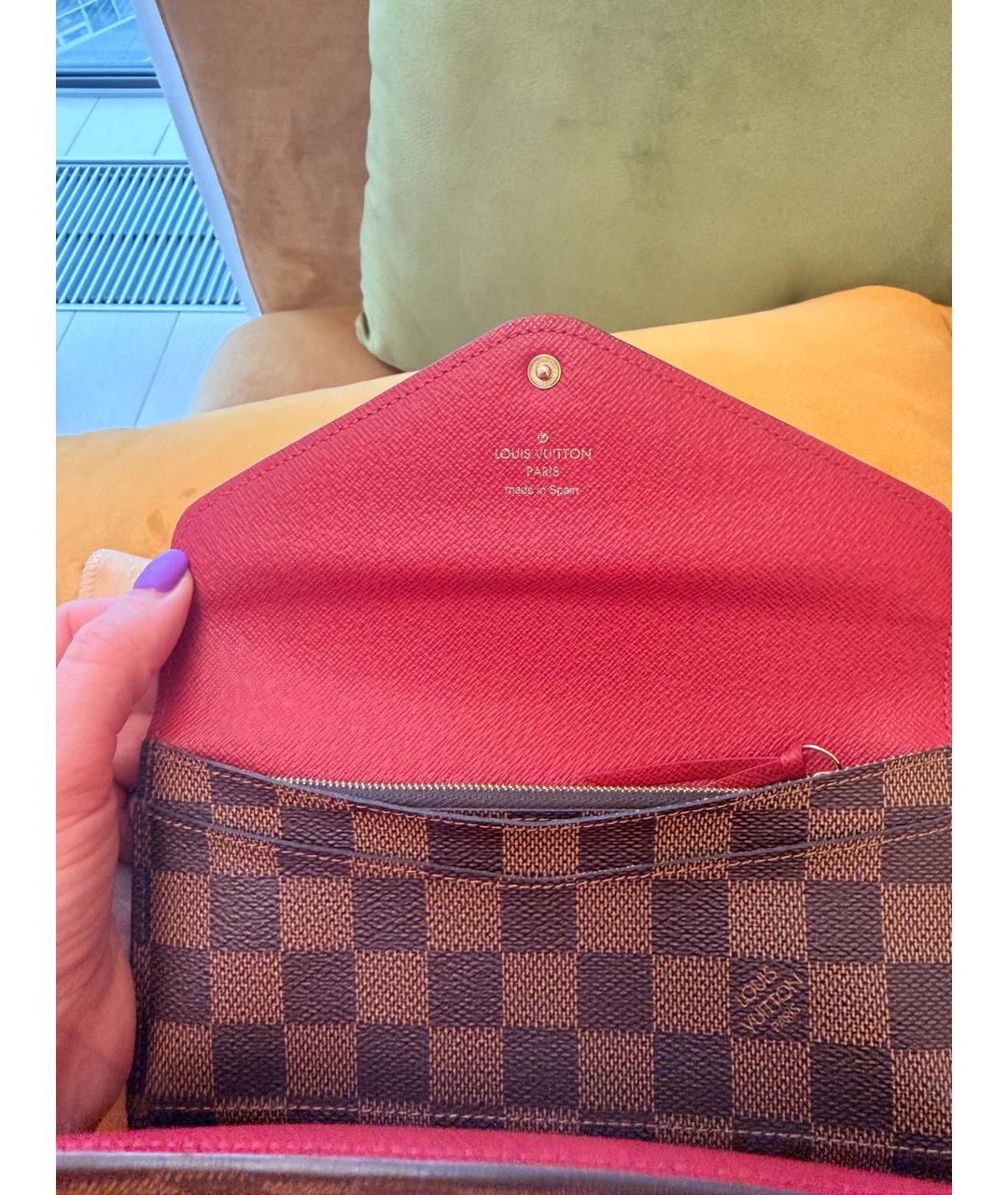 LOUIS VUITTON Коричневый кожаный кошелек, фото 7