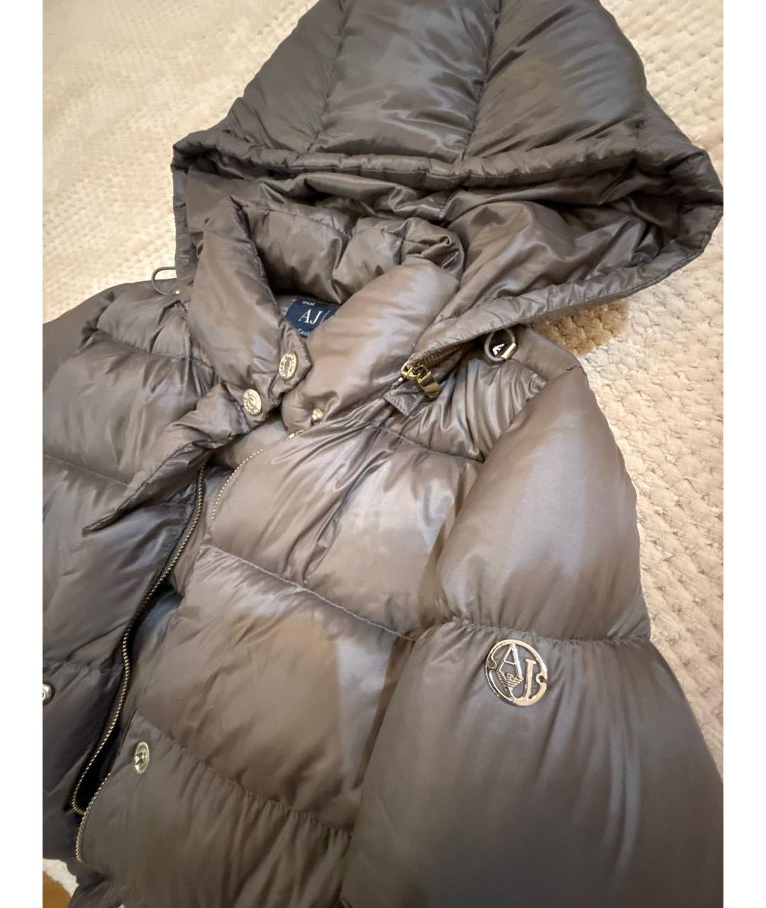 ARMANI JEANS Коричневый полиэстеровый пуховик, фото 4