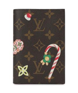 LOUIS VUITTON Обложка/футляр