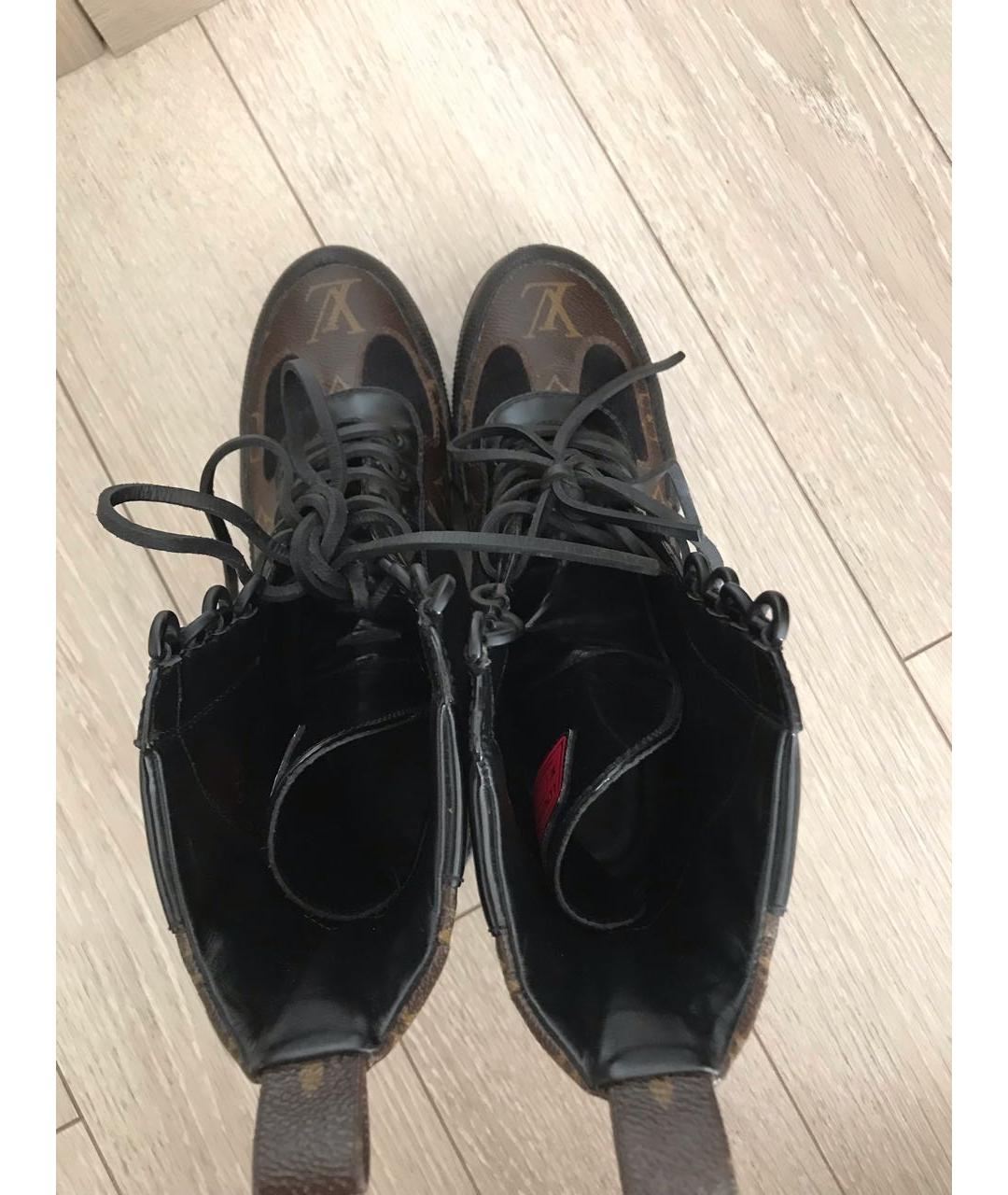 LOUIS VUITTON Коричневые ботинки, фото 3