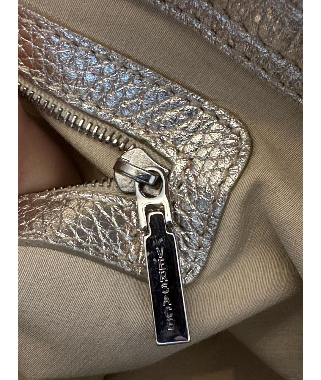 VERSACE Серебряная тканевая сумка с короткими ручками, фото 5