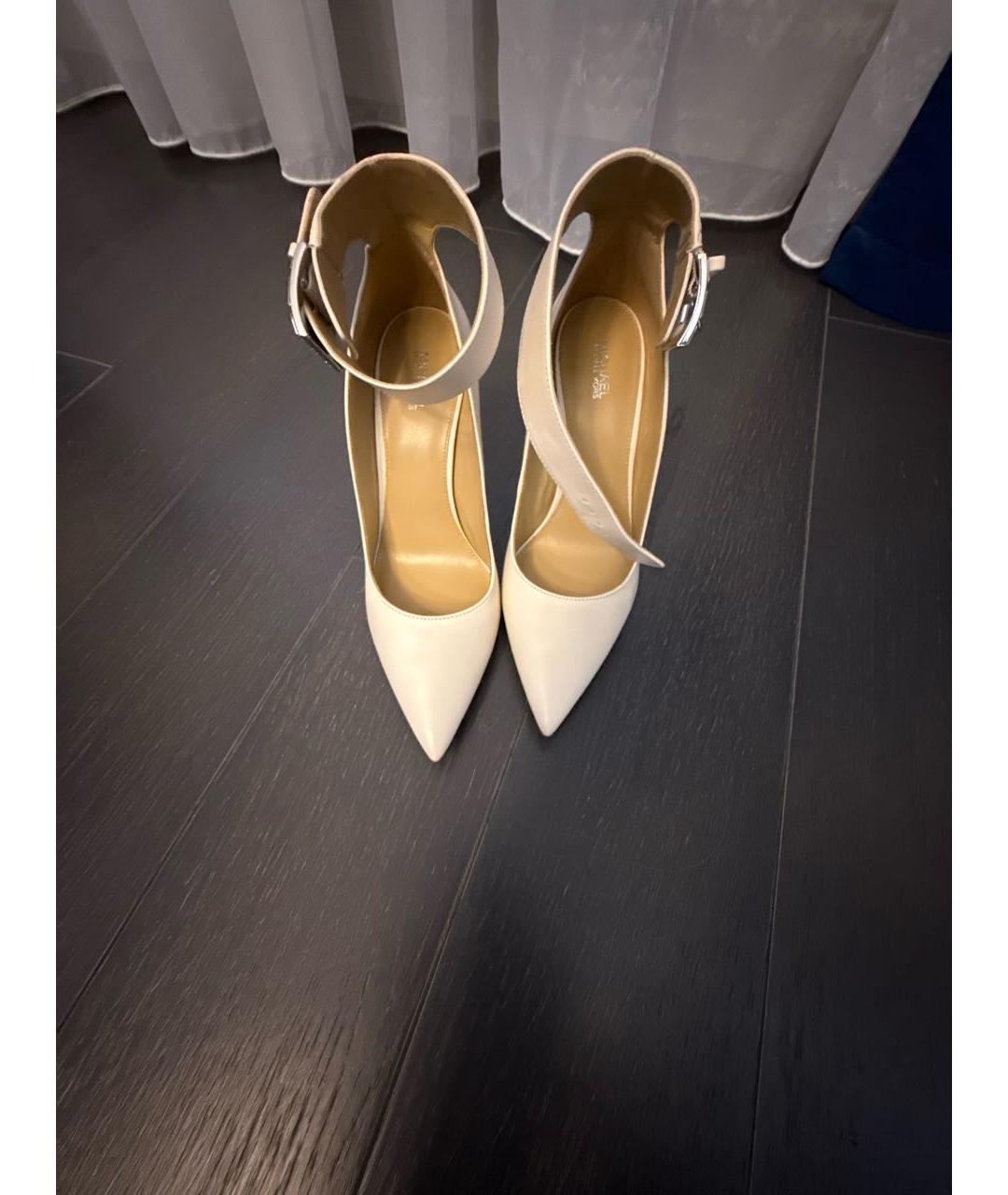 MICHAEL KORS Белые кожаные туфли, фото 2