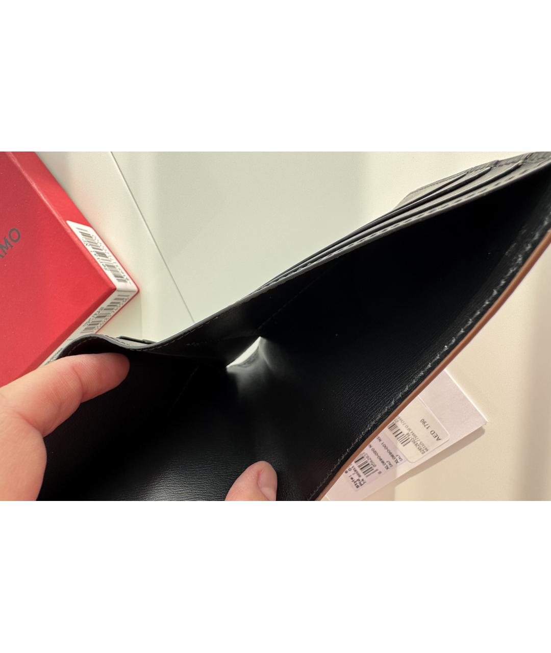 FERRAGAMO Коричневый кожаный кошелек, фото 6