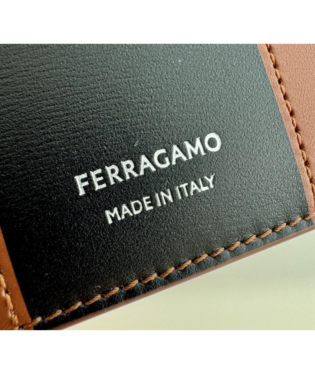 FERRAGAMO Коричневый кожаный кошелек, фото 5