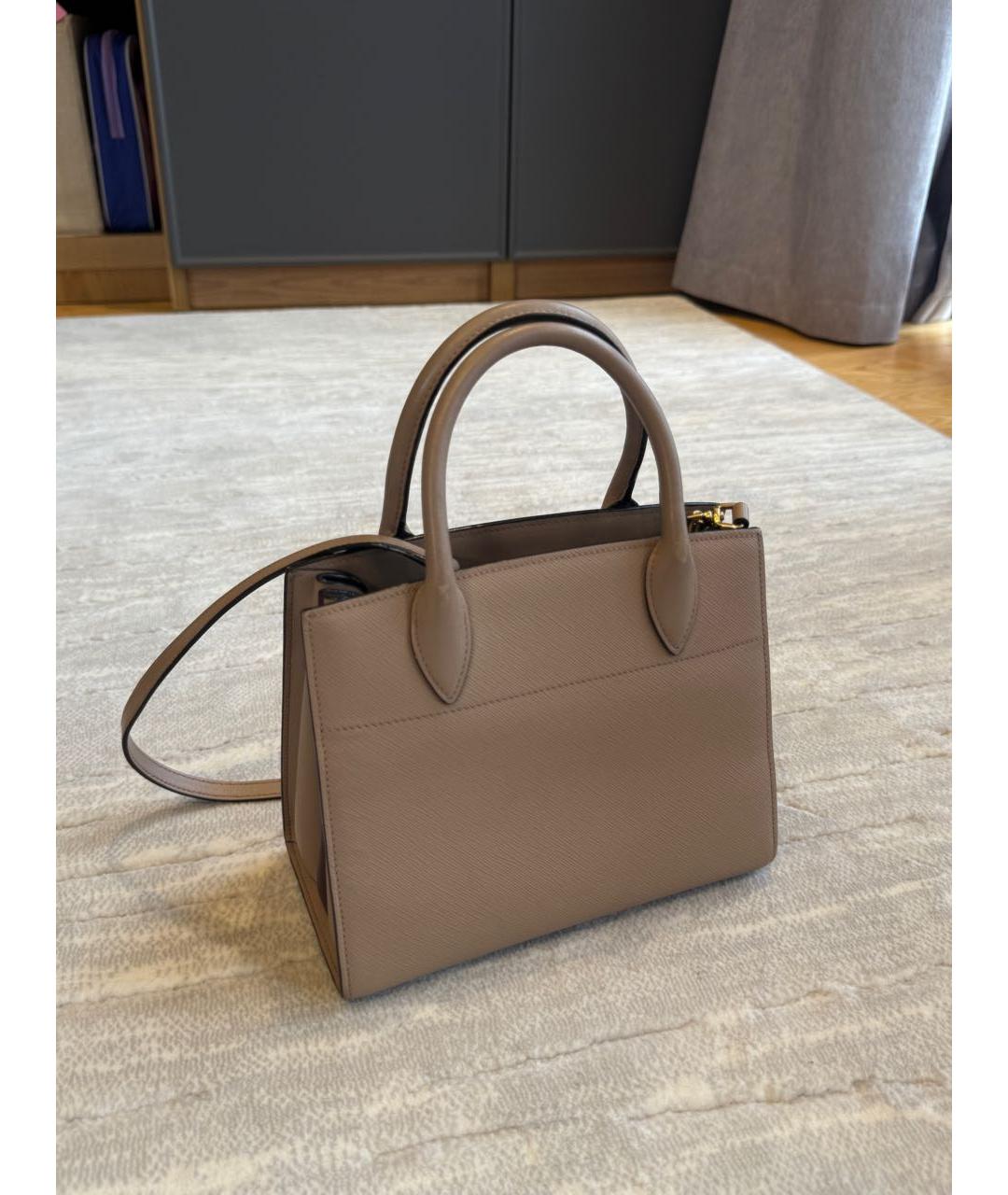 PRADA Бежевая кожаная сумка через плечо, фото 3