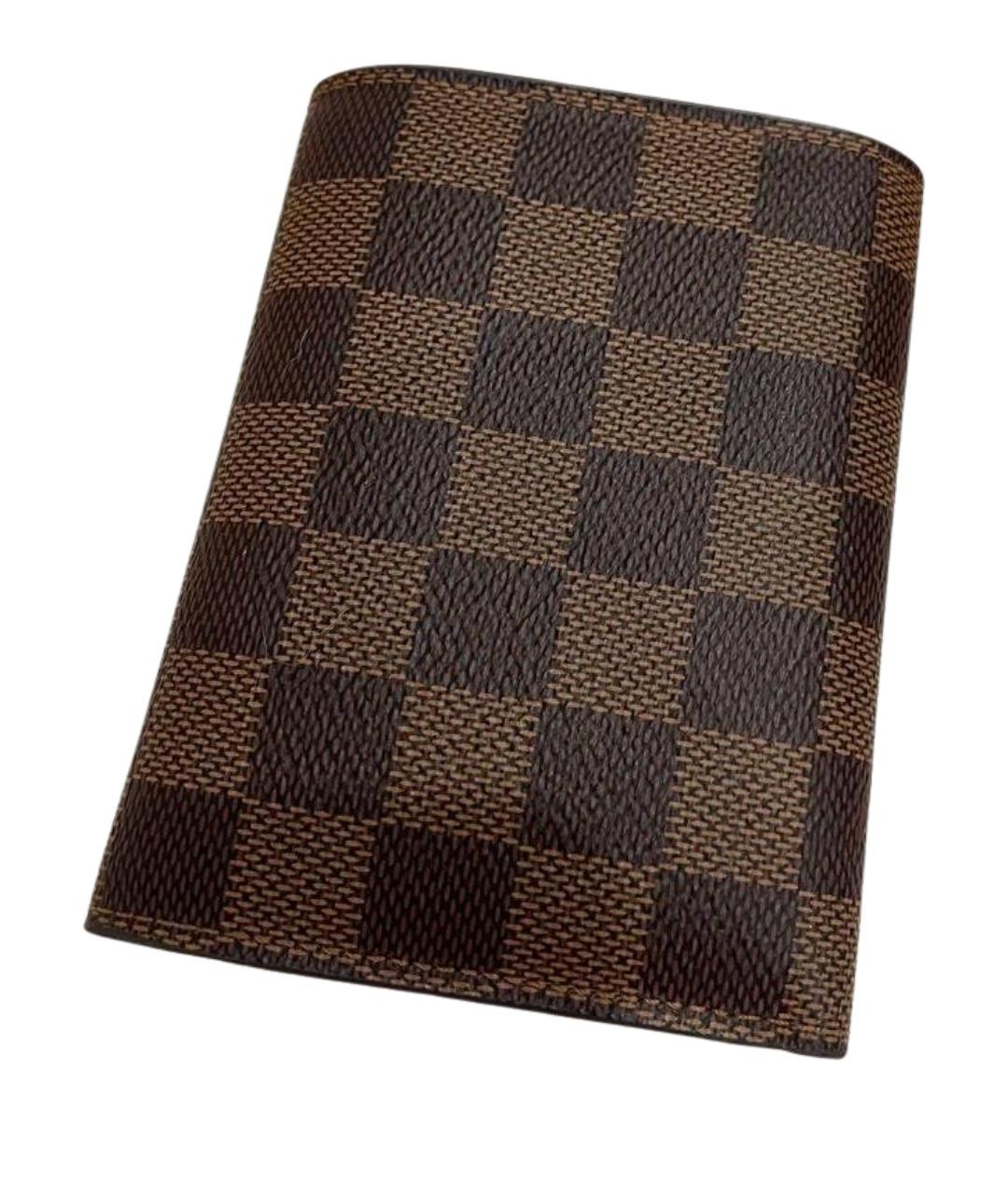 LOUIS VUITTON Коричневый кожаный кошелек, фото 6