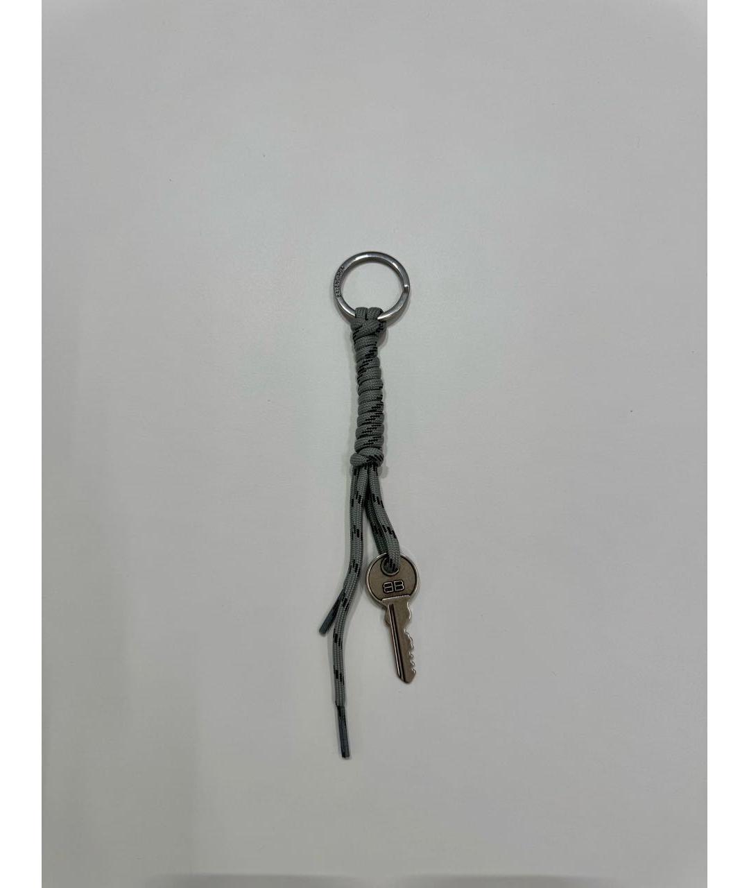 BALENCIAGA Серый брелок, фото 4