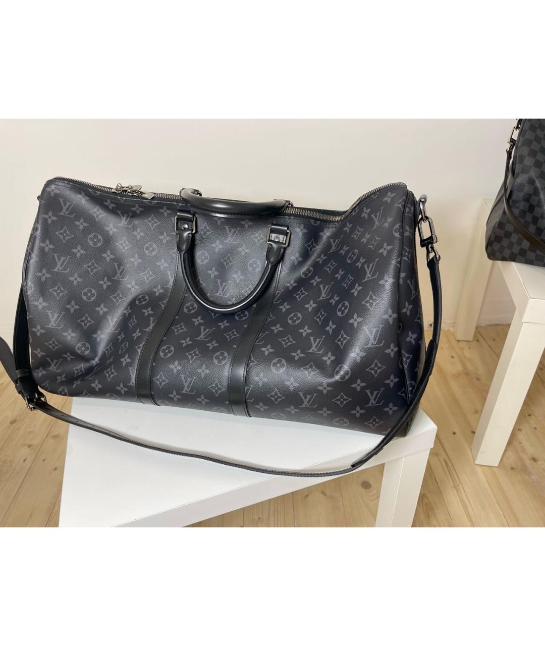 LOUIS VUITTON Черная дорожная/спортивная сумка из лакированной кожи, фото 9