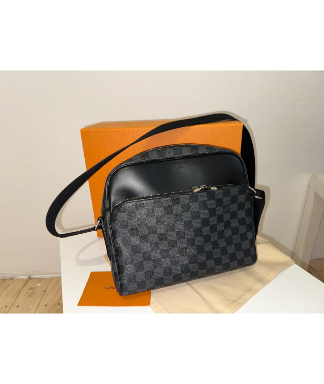 LOUIS VUITTON Серая кожаная сумка на плечо, фото 9