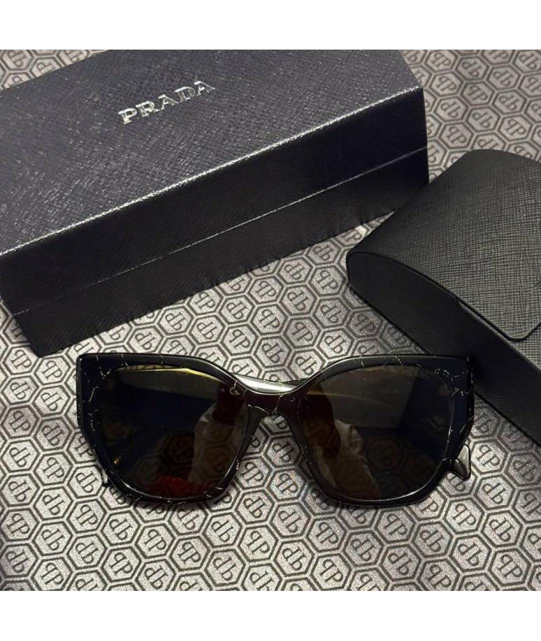 PRADA Черные пластиковые солнцезащитные очки, фото 3