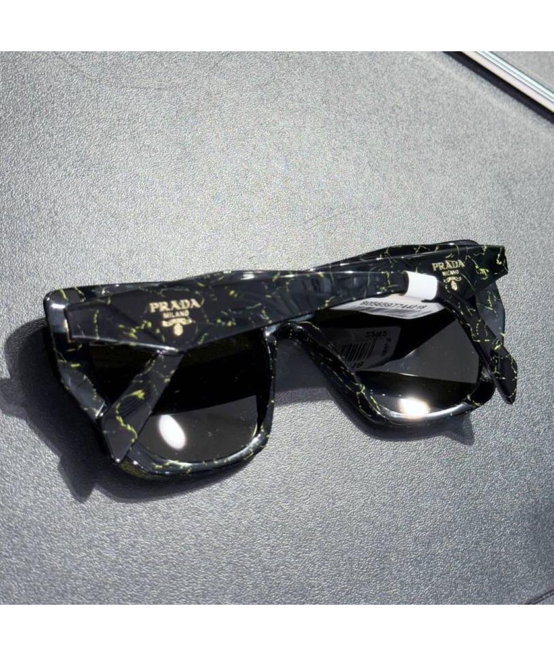 PRADA Черные пластиковые солнцезащитные очки, фото 6