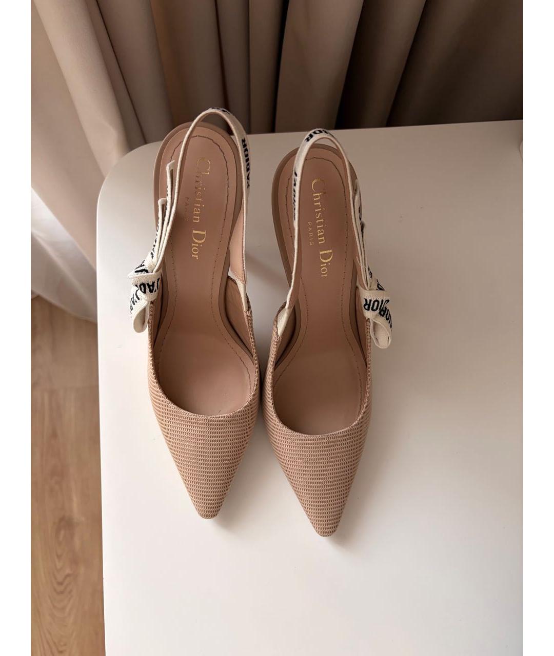 CHRISTIAN DIOR Бежевые текстильные туфли, фото 2
