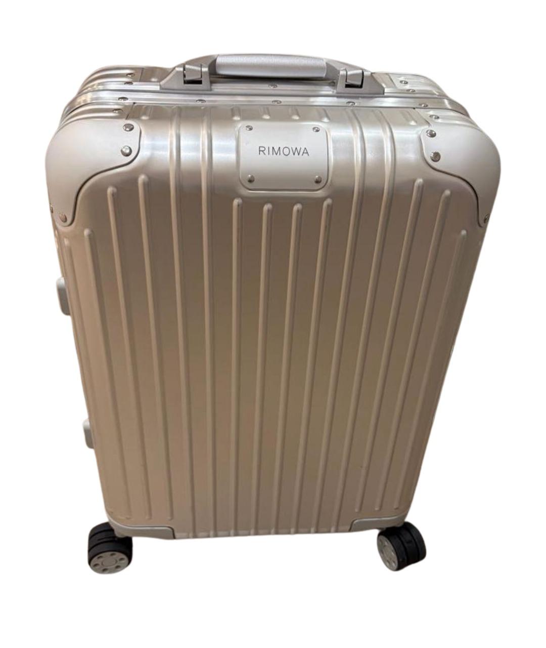 Rimowa Серебрянный чемодан, фото 1