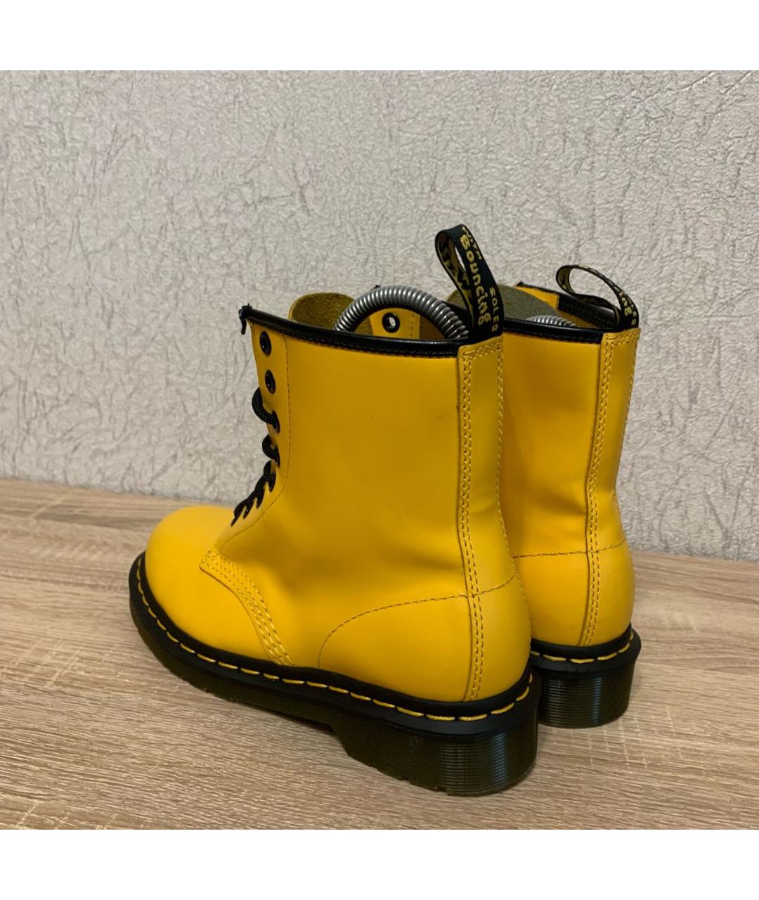 DR. MARTENS Желтые кожаные ботинки, фото 8
