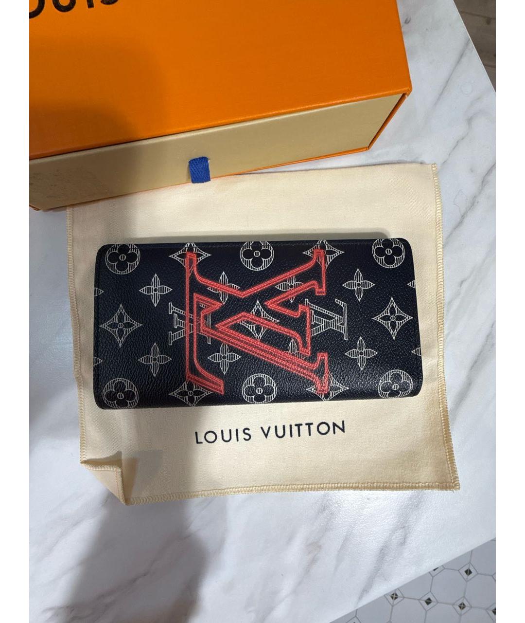 LOUIS VUITTON Темно-синий кожаный кошелек, фото 5