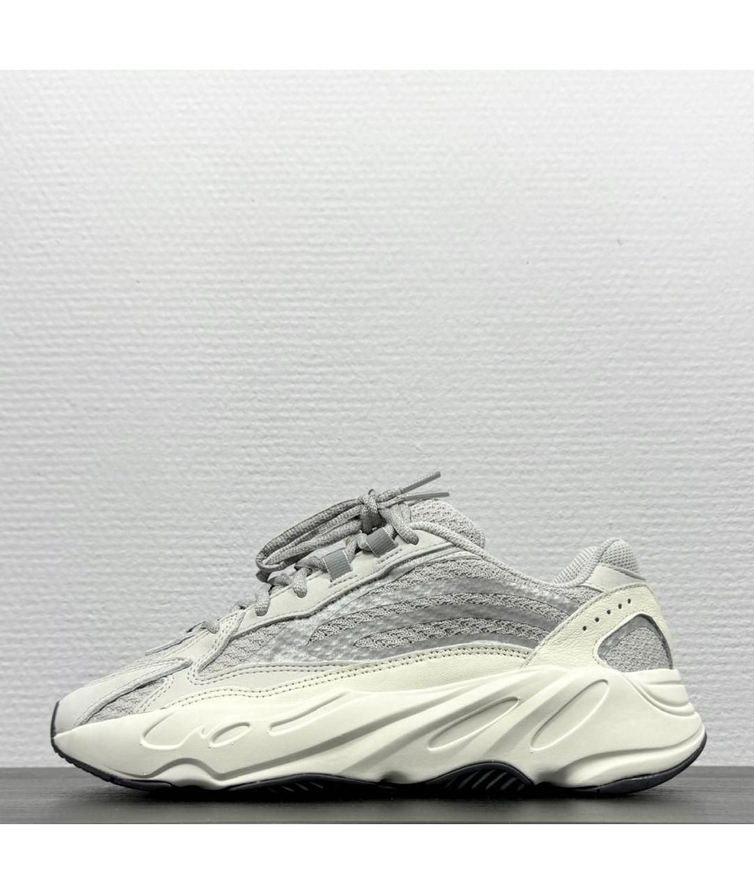 ADIDAS YEEZY Серые текстильные низкие кроссовки / кеды, фото 9