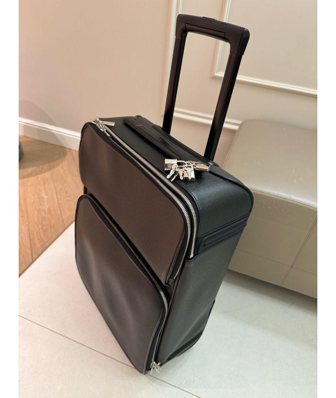 LOUIS VUITTON Черный кожаный чемодан, фото 2