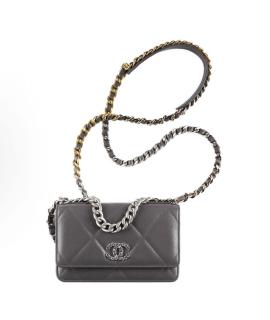 CHANEL Сумка через плечо