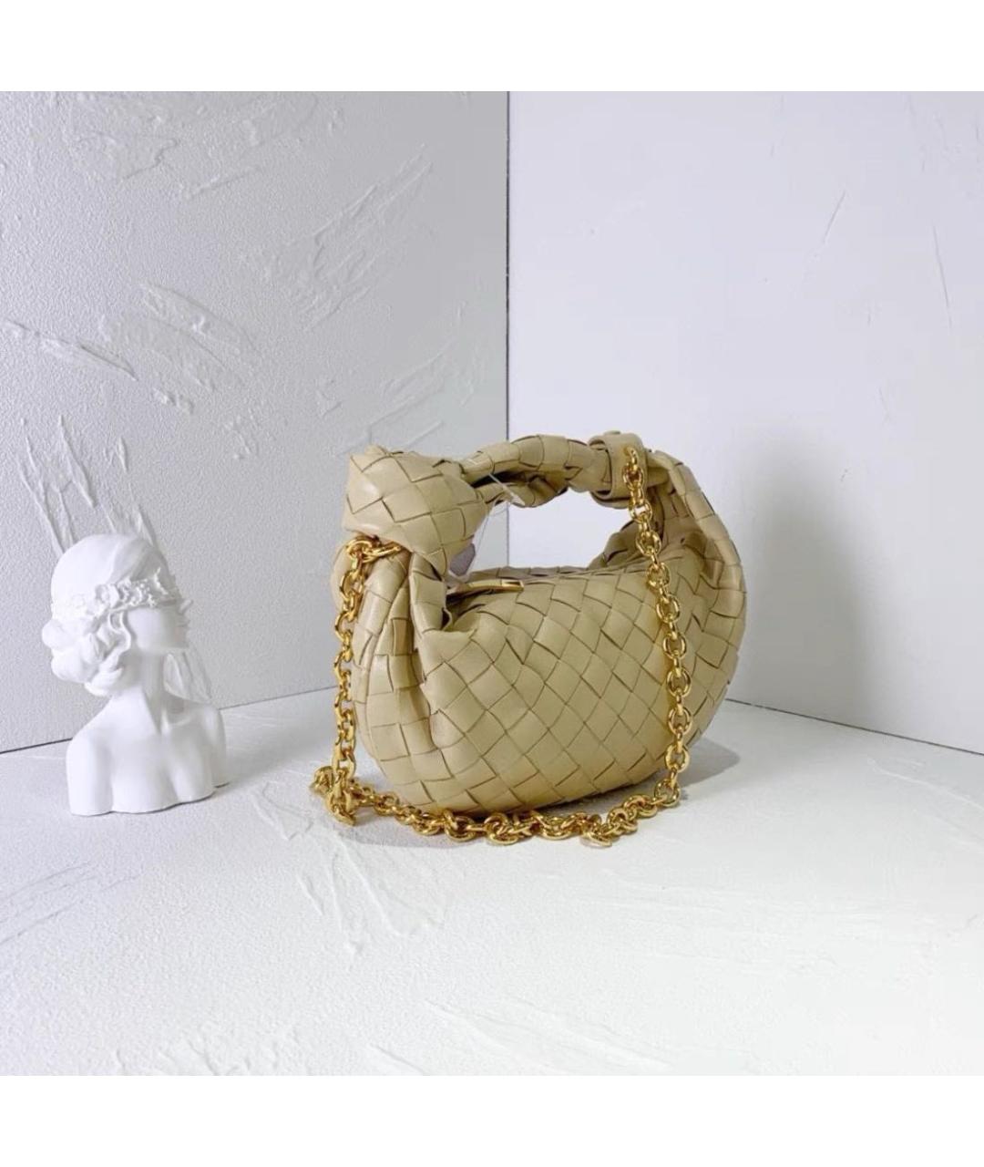 BOTTEGA VENETA Бежевая кожаная сумка с короткими ручками, фото 5
