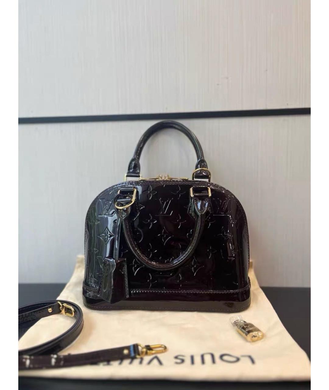 LOUIS VUITTON Черная кожаная сумка с короткими ручками, фото 6