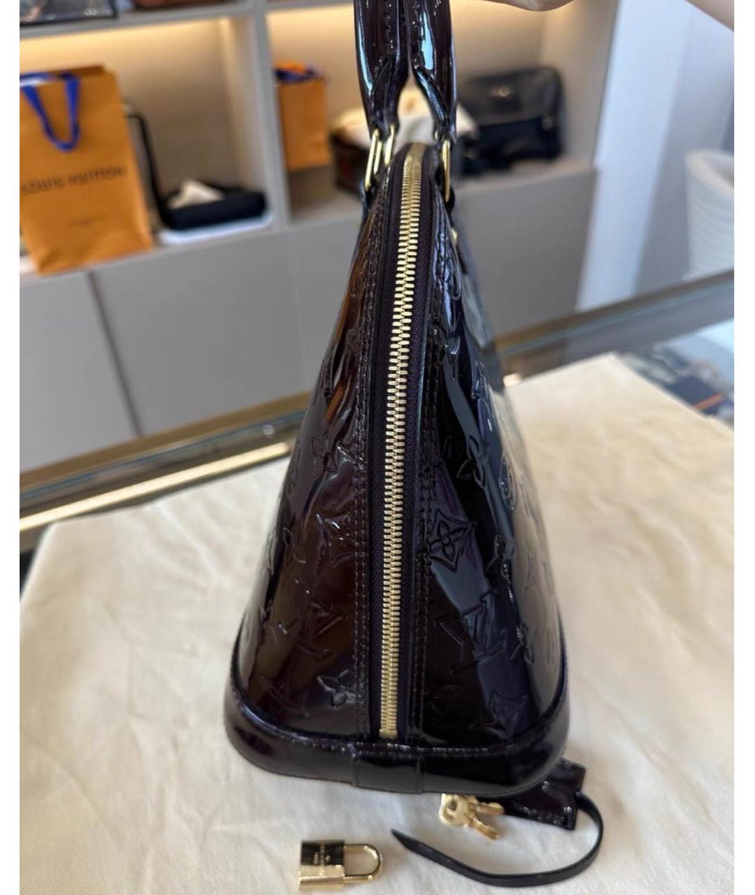 LOUIS VUITTON Бордовая сумка с короткими ручками из лакированной кожи, фото 5
