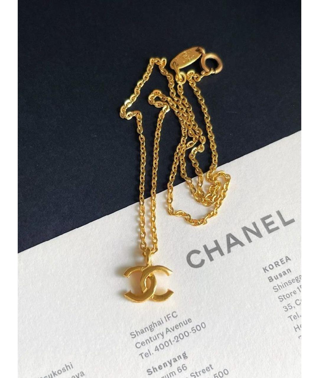 CHANEL Золотая металлическая подвеска, фото 3