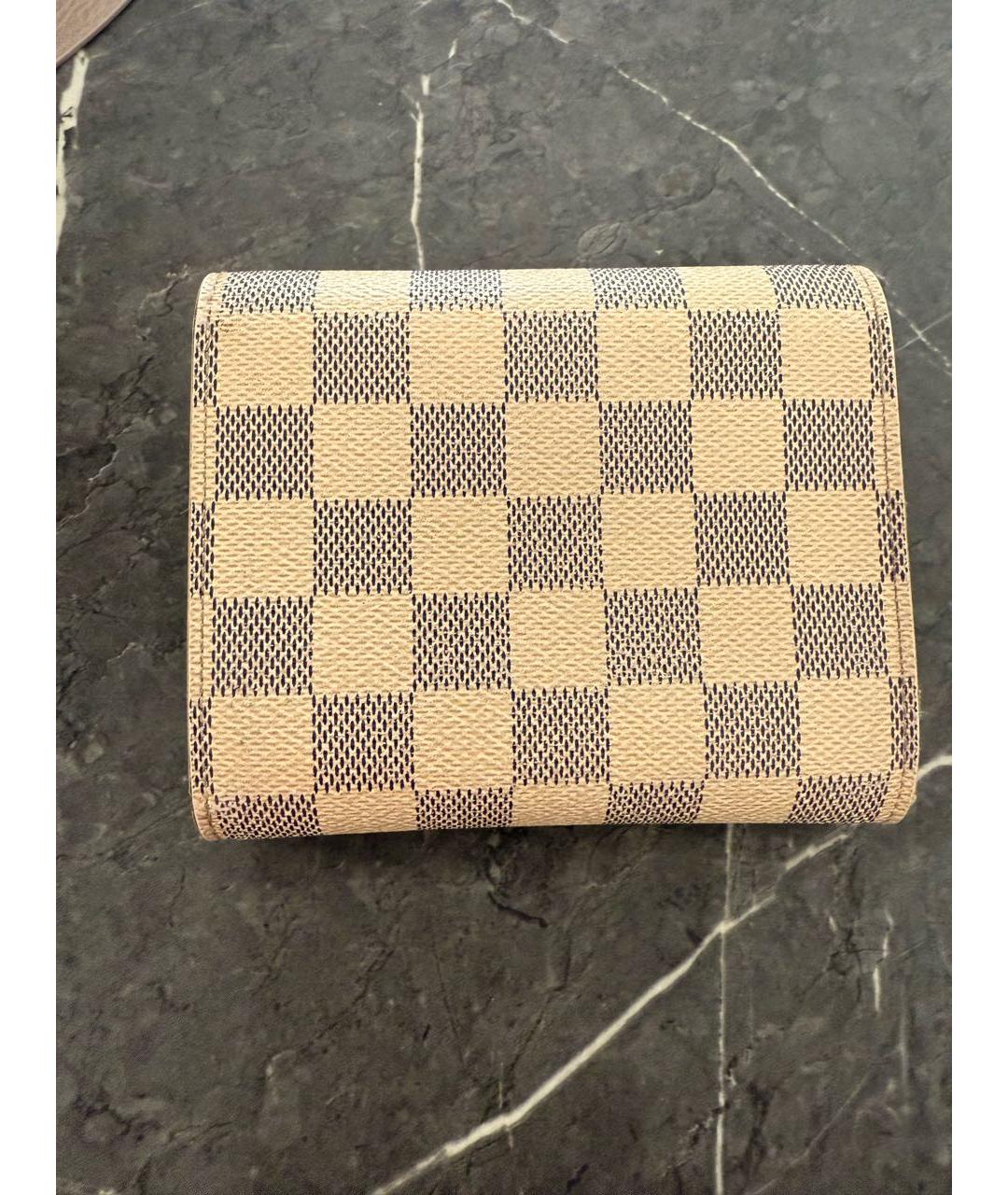 LOUIS VUITTON Бежевый кожаный кошелек, фото 3
