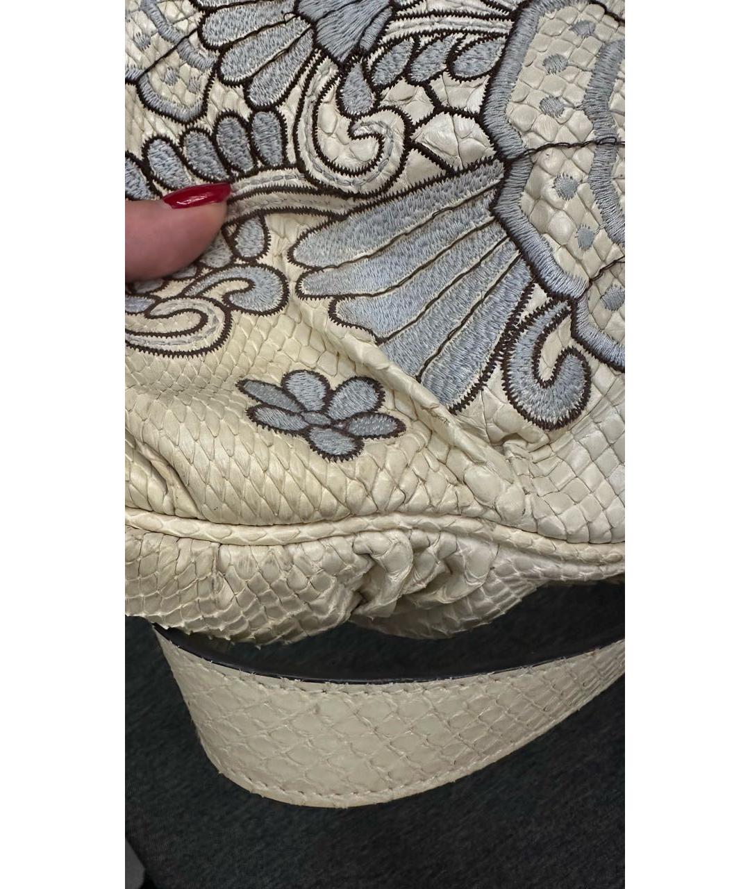 GUCCI Бежевая сумка с короткими ручками из экзотической кожи, фото 4