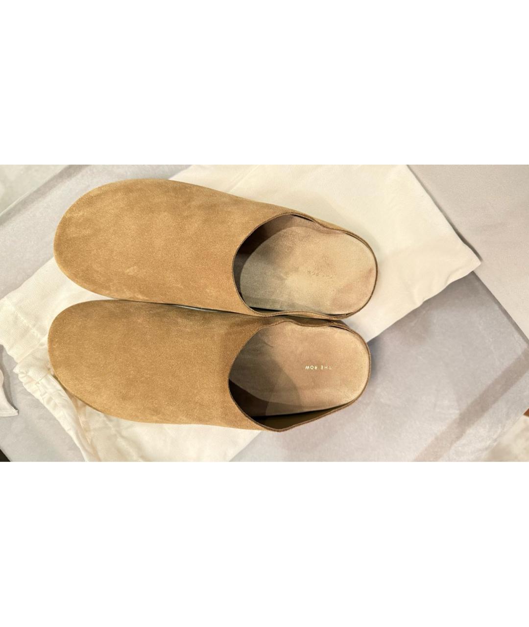 THE ROW Бежевые замшевые сабо, фото 8