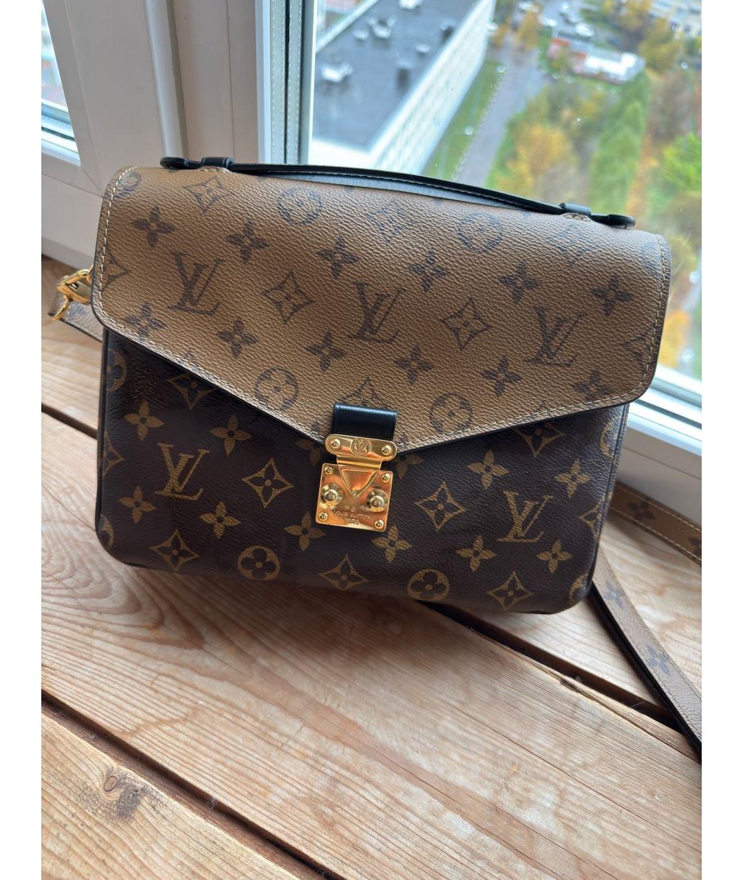 LOUIS VUITTON Коричневая кожаная сумка через плечо, фото 7