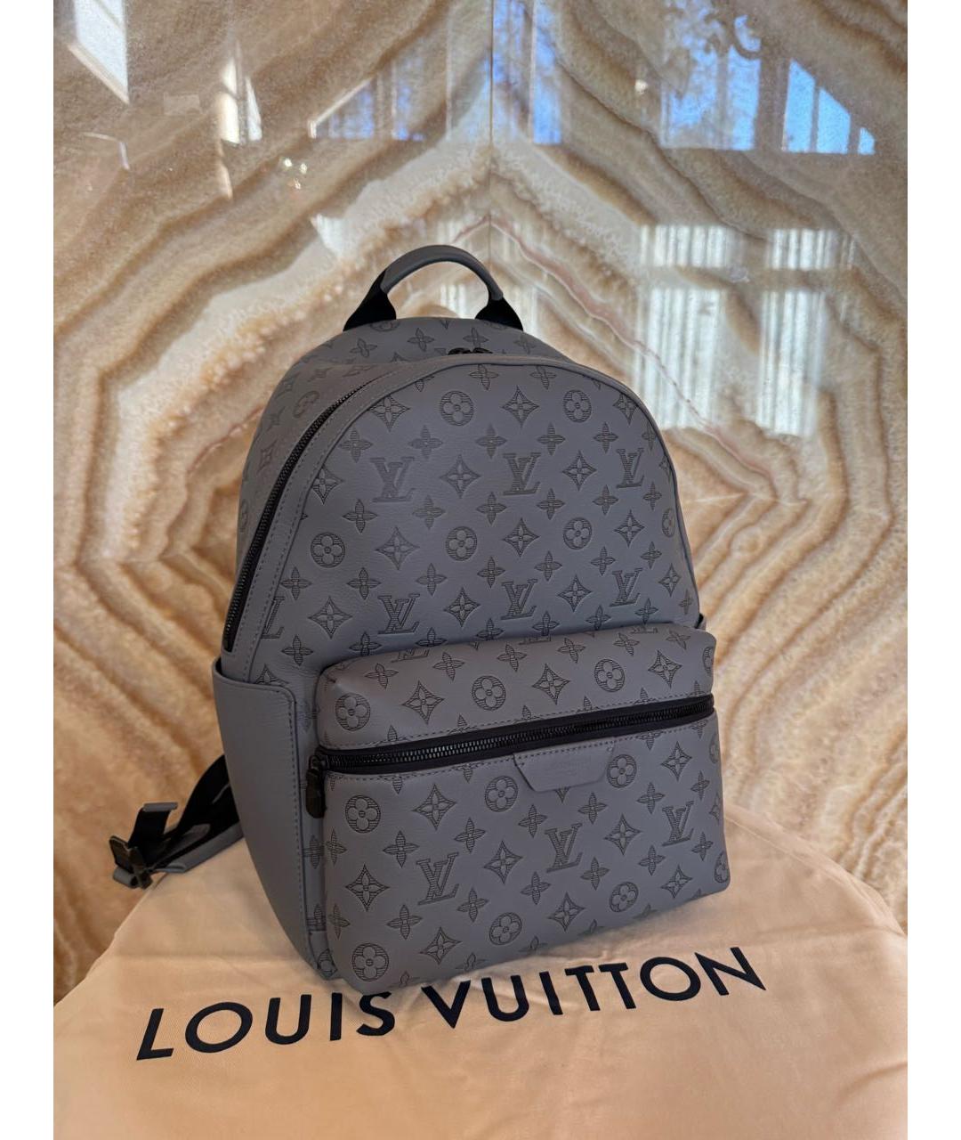 LOUIS VUITTON Антрацитовый кожаный рюкзак, фото 2