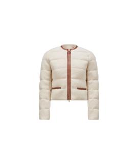 MONCLER Пуховик