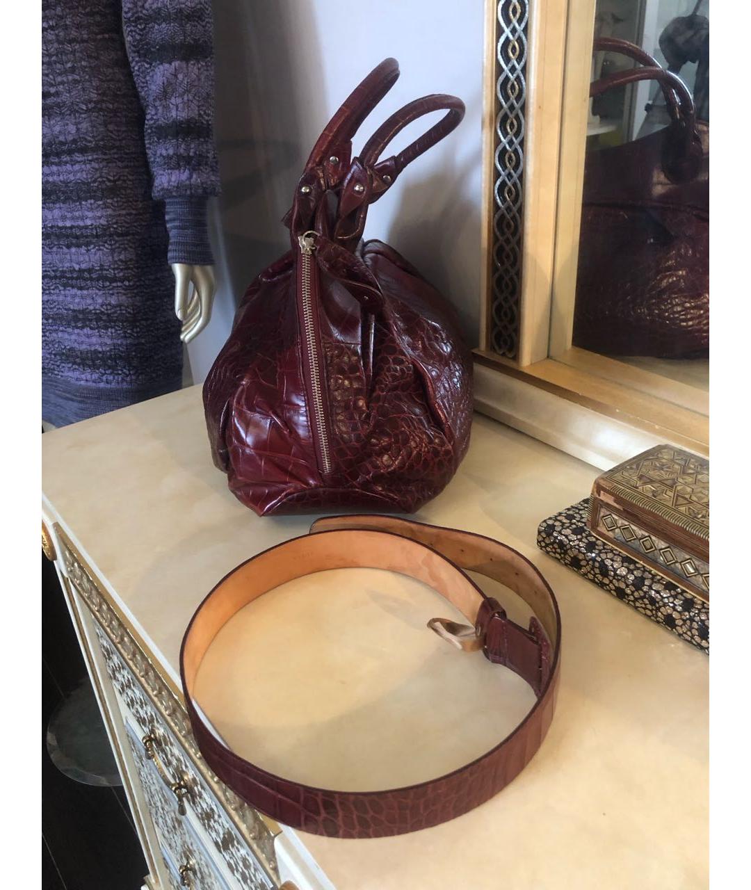 FURLA Бордовая сумка с короткими ручками из лакированной кожи, фото 2