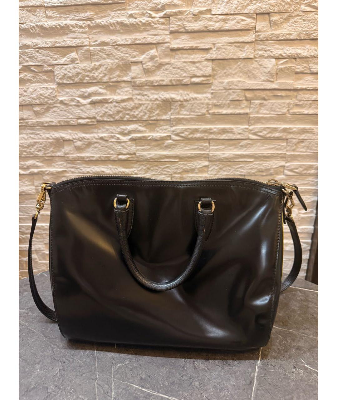 MAX MARA Черная сумка тоут из лакированной кожи, фото 3