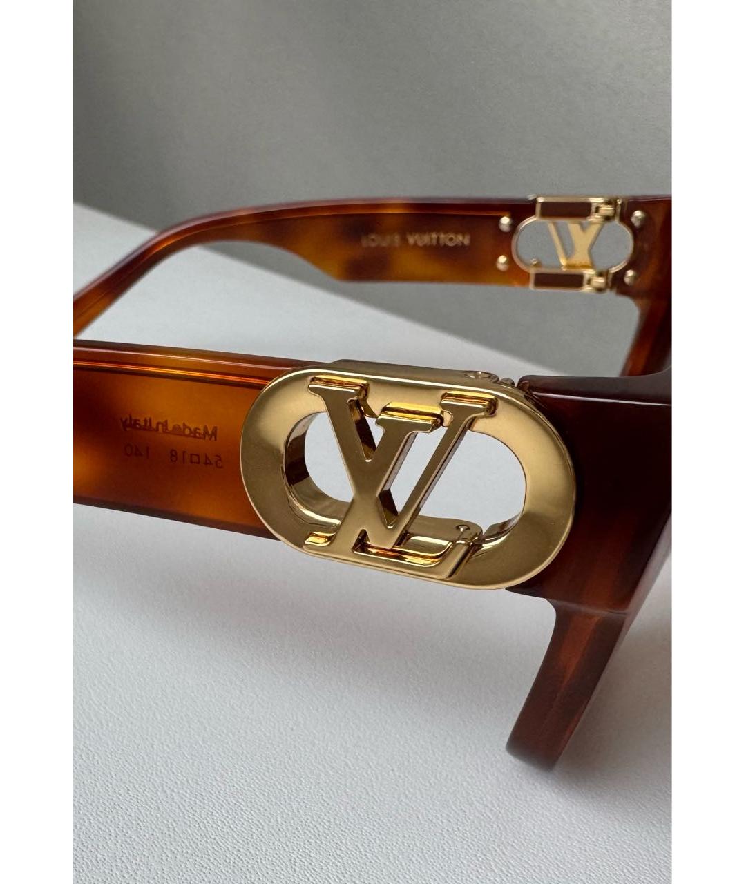 LOUIS VUITTON Коричневые пластиковые солнцезащитные очки, фото 3