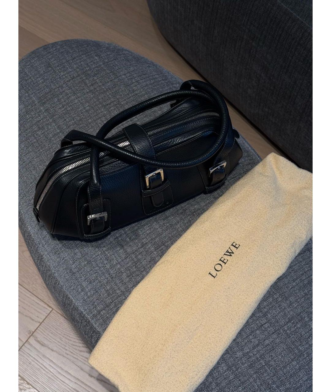 LOEWE Черная кожаная сумка с короткими ручками, фото 7