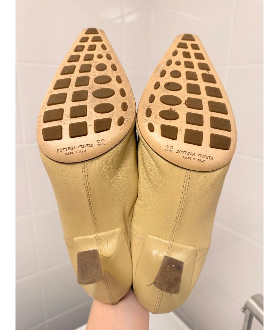 BOTTEGA VENETA Бежевые кожаные туфли, фото 5