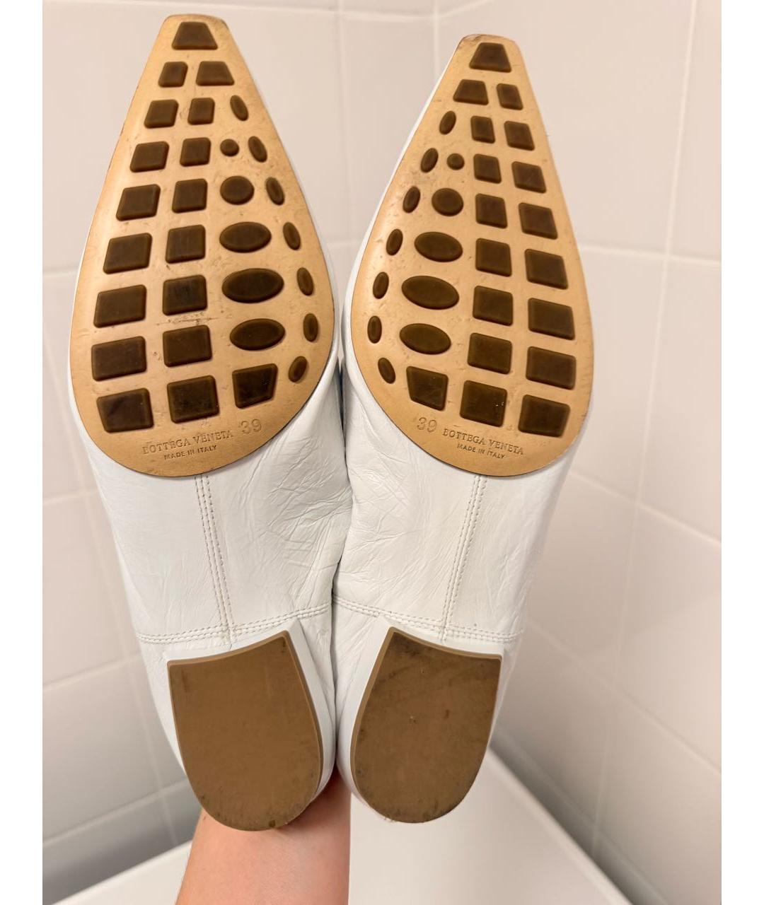 BOTTEGA VENETA Белые кожаные лоферы, фото 4