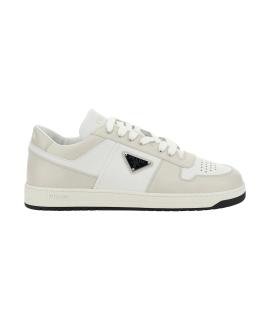 PRADA Низкие кроссовки / кеды