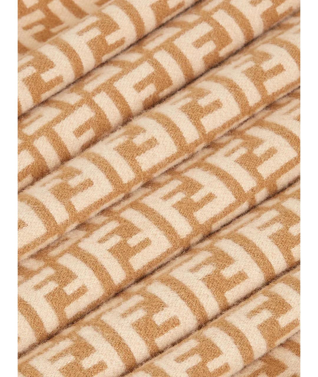 FENDI Бежевый шарф, фото 3