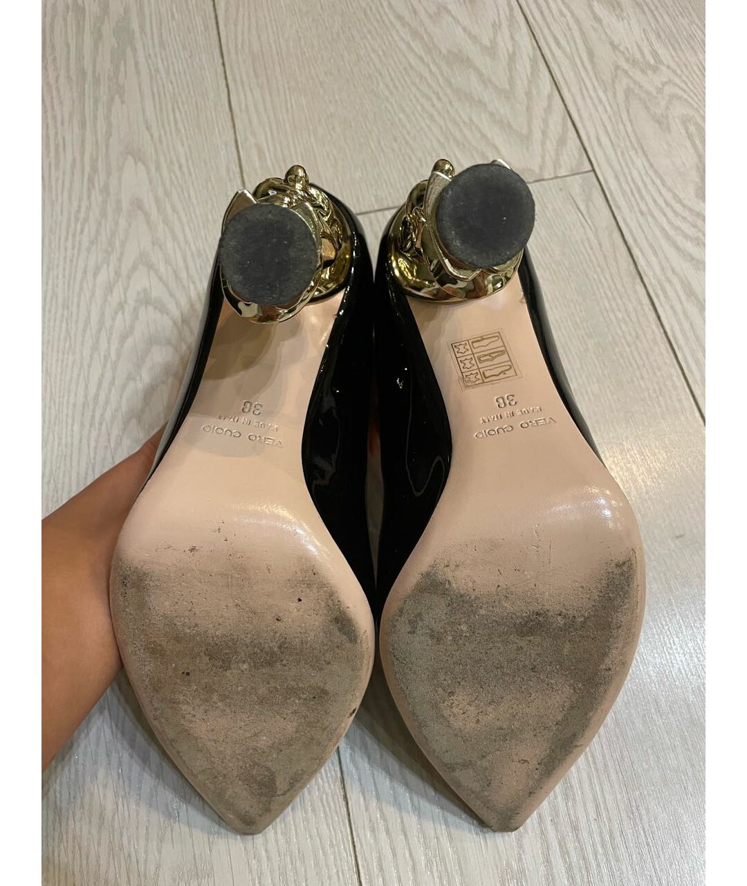 RED VALENTINO Черные туфли из лакированной кожи, фото 5