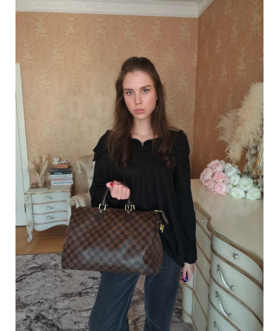 LOUIS VUITTON Коричневая сумка с короткими ручками, фото 5