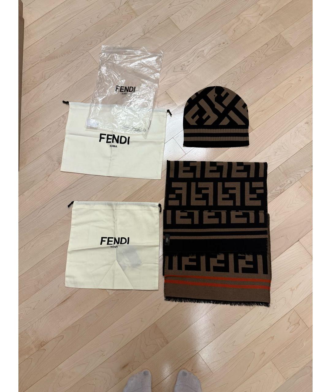 FENDI Коричневый шерстяной шарф, фото 3