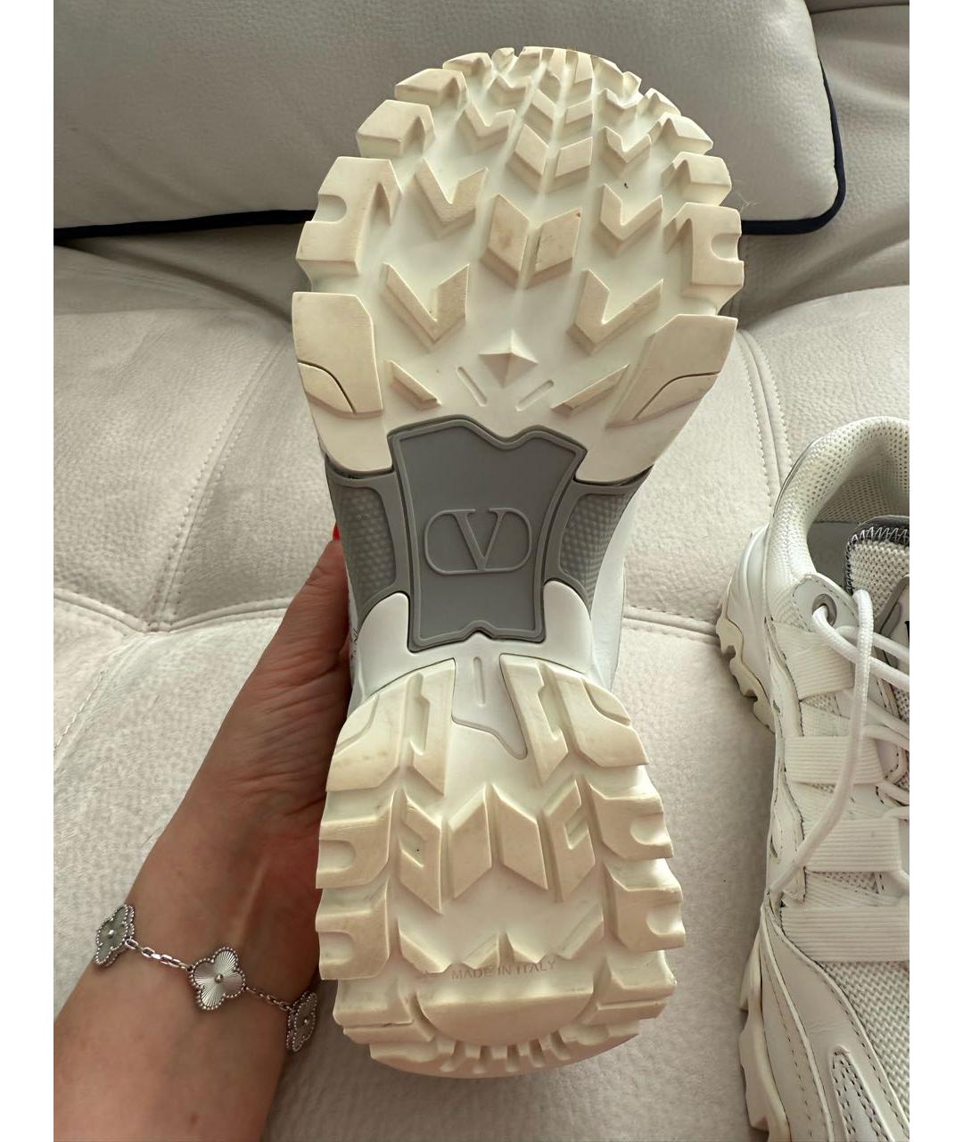 VALENTINO Белые кожаные кроссовки, фото 4
