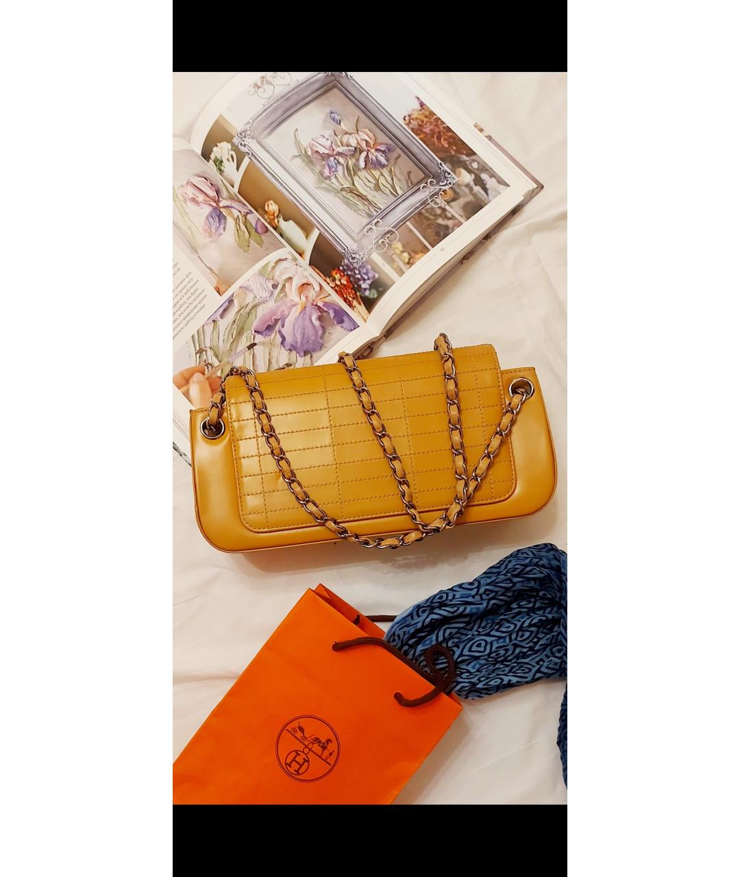 CHANEL Бежевая кожаная сумка через плечо, фото 2