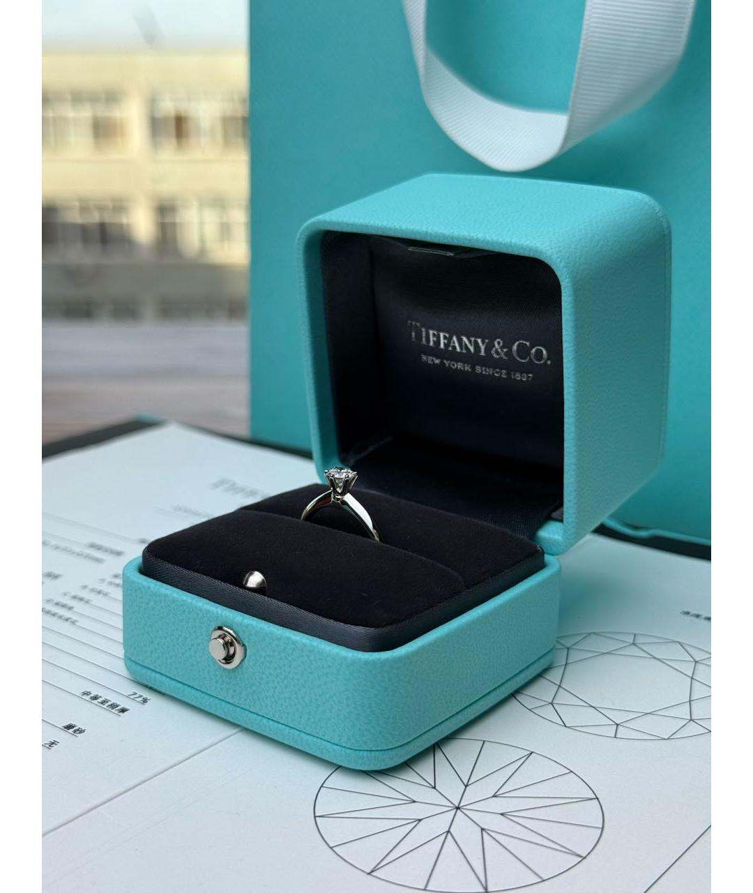 TIFFANY&CO Белое платиновое кольцо, фото 6