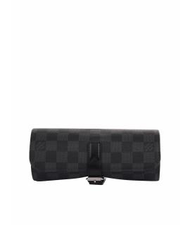 LOUIS VUITTON Обложка/футляр