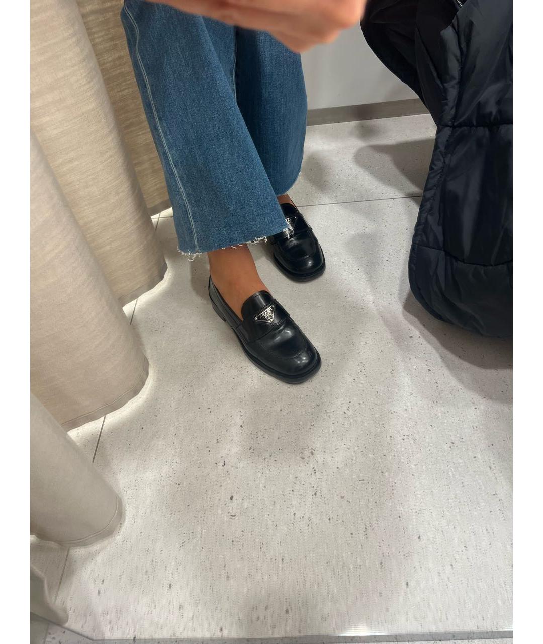 PRADA Черные кожаные лоферы, фото 4